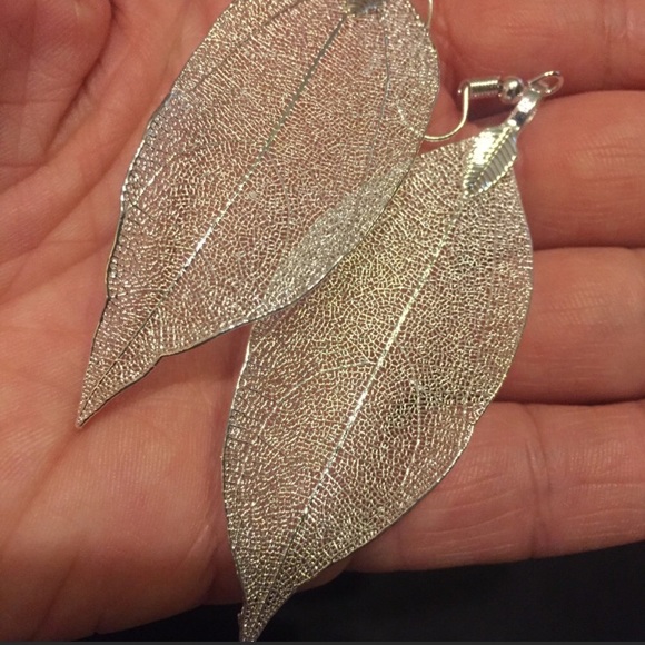 🍃 New list! 🍂 Leaf earrings! - Picture 2 of 4